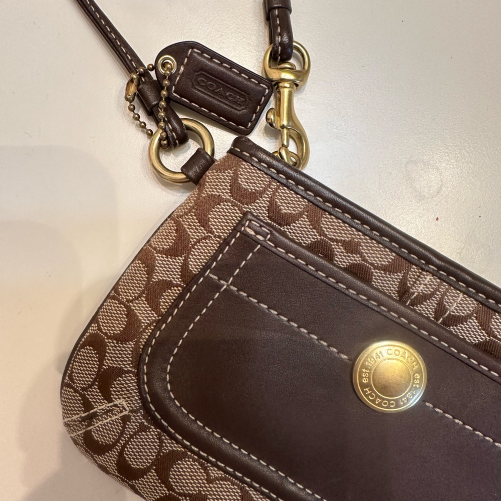 Authentic Coach Signature Wristlet